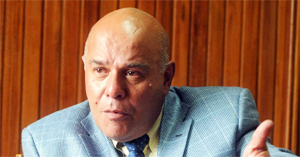 AbrahamMzaDipuFpV-300-Max