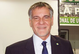 CarlosCastagneto-300-Max